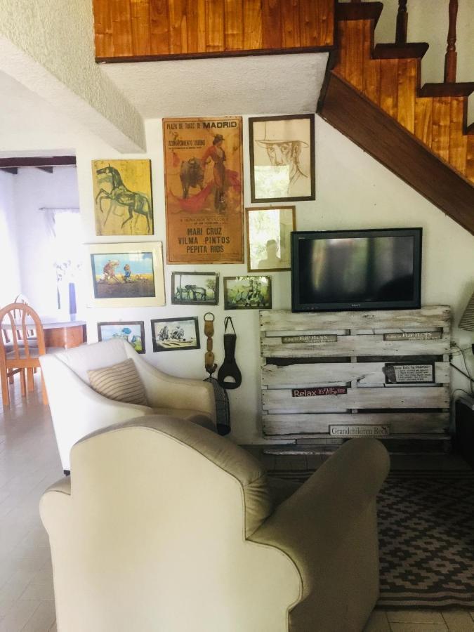 Casa De Huespedes El Trebol De Ezeiza Konuk evi La Union Dış mekan fotoğraf